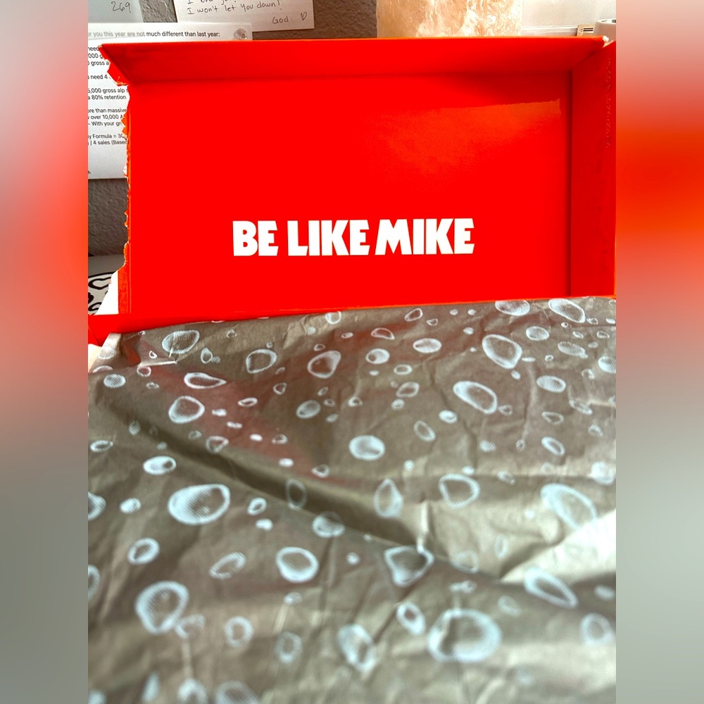 Air Jordan 1 RET HI Orange Peel sneakers - Picture 8 of 11